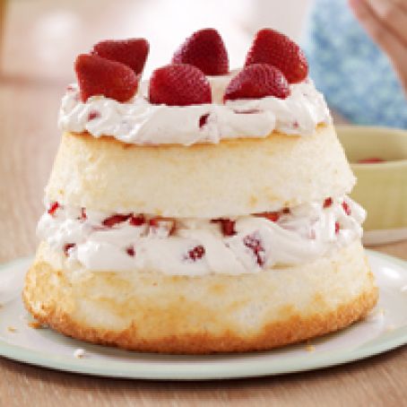 Strawberry & Creme Angel Cake