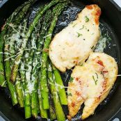 Skillet Garlic Parmesan Chicken with Asparagus
