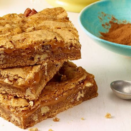 Cinnamon Caramel Swirl Bars