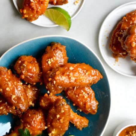 CRISPY BAKED THAI CHICKEN WINGS WITH PEANUT SAUCE