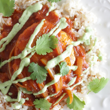 Skillet Chicken in Tomato Chipotle Sauce