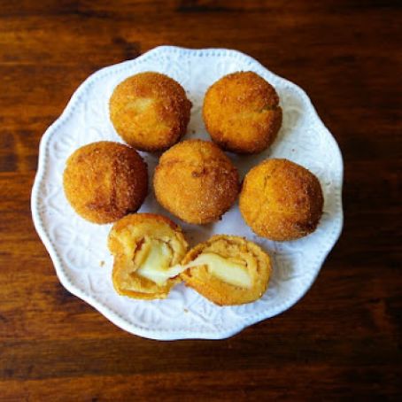 SNACKS - Fried Potato Cheese Balls