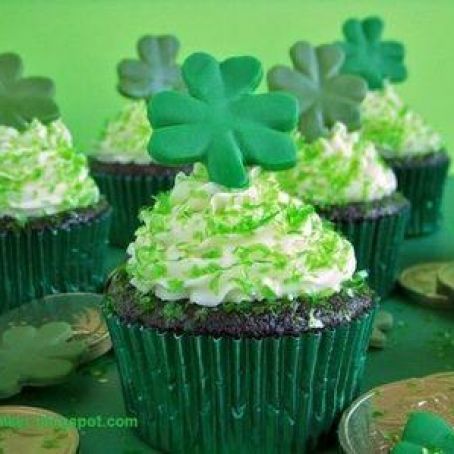 Paddy Cakes filled with Baileys Irish Cream Mousse