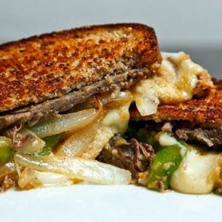 Grilled Roast beef and cheese sandwich