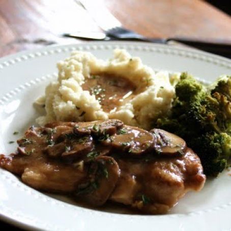 Chicken With Baby Bella Mushrooms and Marsala Sauce