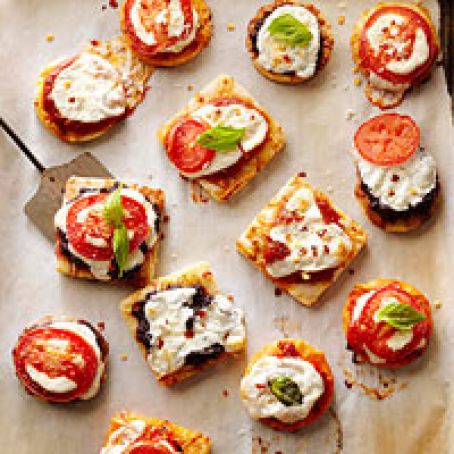 Mini Margherita Pizzas