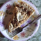 Crumb Topped Pear Pie