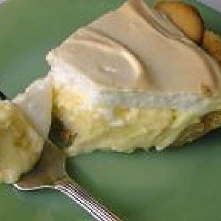 Lemon Meringue Pie With Cookie Crumb Crust