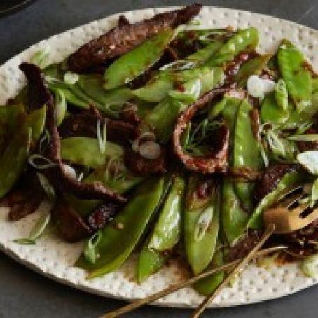 Chili Beef Stir-Fry with Scallions and Snow Peas