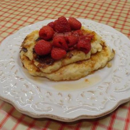 Cheescake Pancakes with Berry-Lemon Syrup