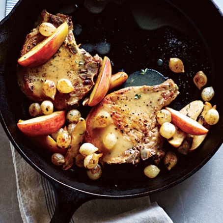 Pork Chops with Roasted Apples and Onions