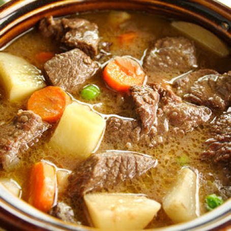 Slow-Cooker Thick & Chunky Beef Stew