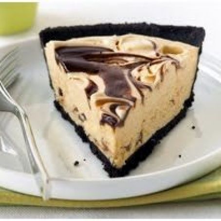 Peanut Butter & Fudge Swirl Pie
