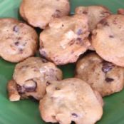 Wally Amos (Famous Amos) Perfect Chocolate Chip Macadamia Cookies
