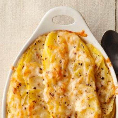 SIMPLE SCALLOPED POTATOES