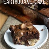 Chocolate Peanut Butter Earthquake Cake
