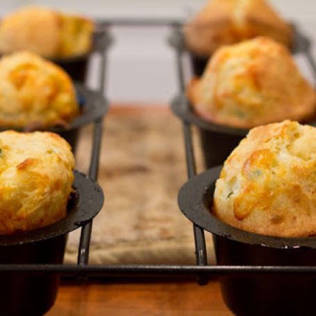 Wisconsin Extra Sharp Cheddar Popovers