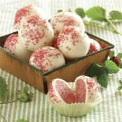 Strawberry Cream Cheese Cake Balls