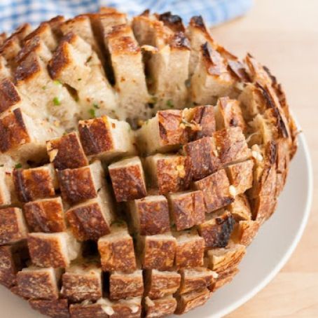 Pull-Apart Cheese Bread