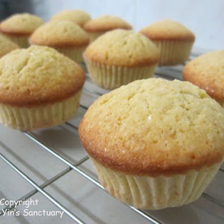 cupcakes - Moist Yellow Gluten Free Cupcake