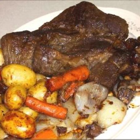 Old Fashioned Pot Roast with Gravy