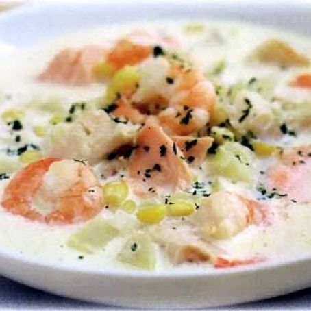 CREMA DE LANGOSTA CON KIWI