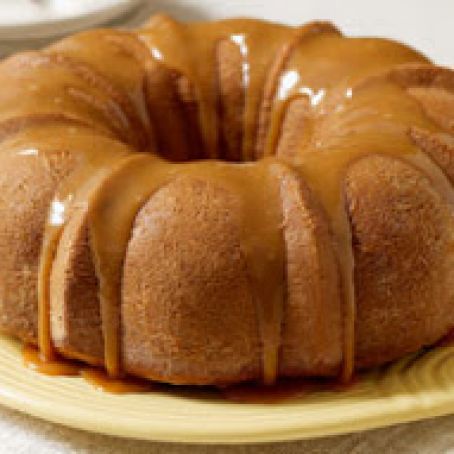 Moist Caramel Apple Cake
