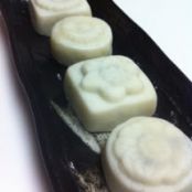 Asian: Mochi Cakes