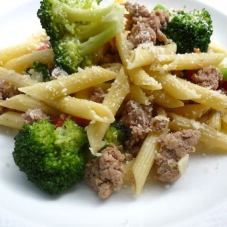 Penne with Turkey, Broccoli and Sun-Dried Tomatoes