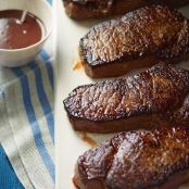 Haylie Pomroy's New York Strip Steak with Steamed Broccoli