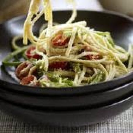 LINGUINE w/GREEN BEANS, RICOTTA & LEMON