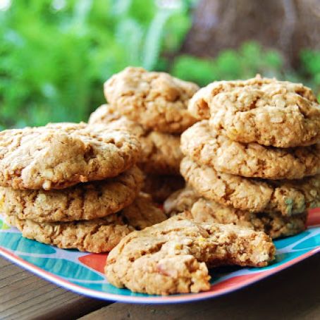 Coconut Macademia Cookies