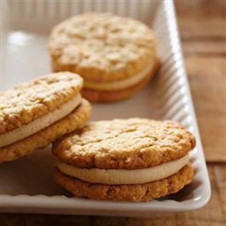 Chewy Peanut Butter-Oatmeal Sandwich Cookies