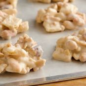 Peanutty Pie Crust Clusters