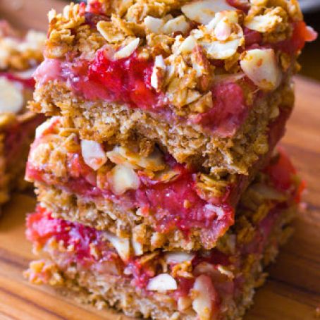 Healthy Strawberry Oat Squares