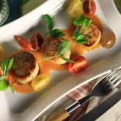 Pan Seared Scallops with a Tomato and White Chocolate Beurre Blanc
