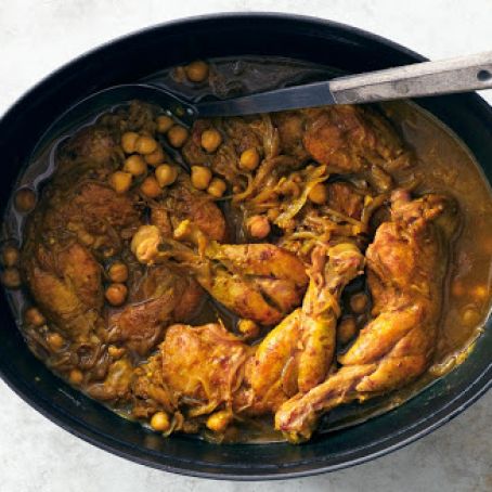 Indian-Spiced Chicken with Chickpeas and Spinach