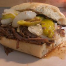 Dripping Au Jus Beef Sandwich (Crockpot)