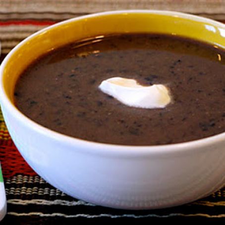 Slow Cooker Black Bean Soup