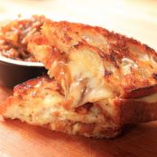 French Melt (Grilled Cheese With Caramelized Onion and Comté)