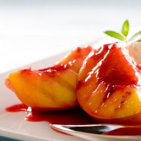 Grilled Glazed Peaches