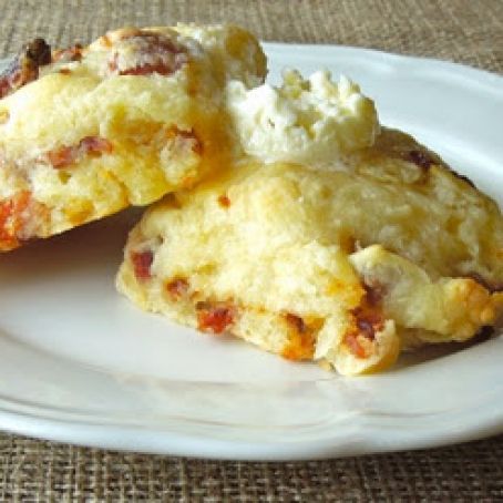 CANDIED BACON BISCUITS WITH SEA SALT BUTTER