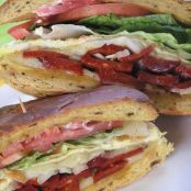 Provoleta de Chorizo (Spanish Sausage Sandwich)