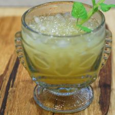 Easy and Refreshing Meyer Lemon Lavender Gin Cocktail