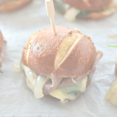 Baked Roast Beef and Brie Sliders with Caramelized Onions