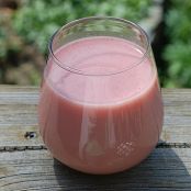Vegan Strawberry Oat Milk
