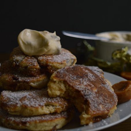 Boozy Toffee Welsh Cakes