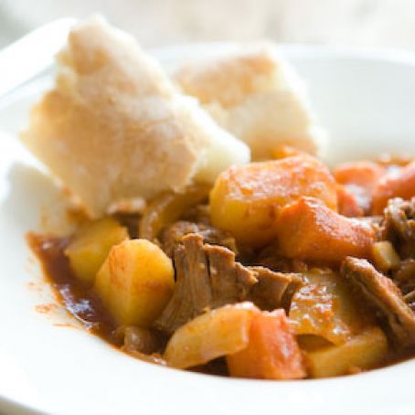 Classic Slow Cooker Pot Roast