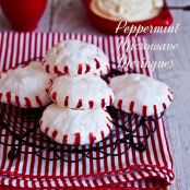 Peppermint Meringues -Microwave