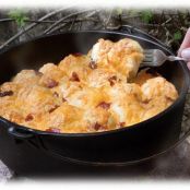 Dutch Oven Bacon Cheese Pull Aparts